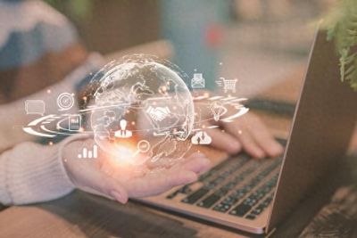 苹果高管 聚焦现实，对通用人工智能（AGI）开发持谨慎态度