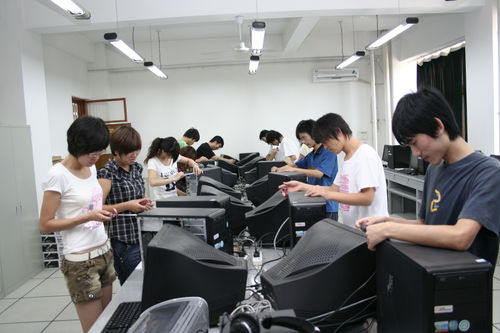 五大维度铸就复合型人才 五年制高职计算机应用技术专业解析